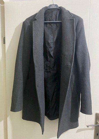 Gri Düğmeli Erkek Midi Kaban - Görsel 5