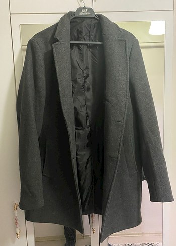 Gri Düğmeli Erkek Midi Kaban - Görsel 4