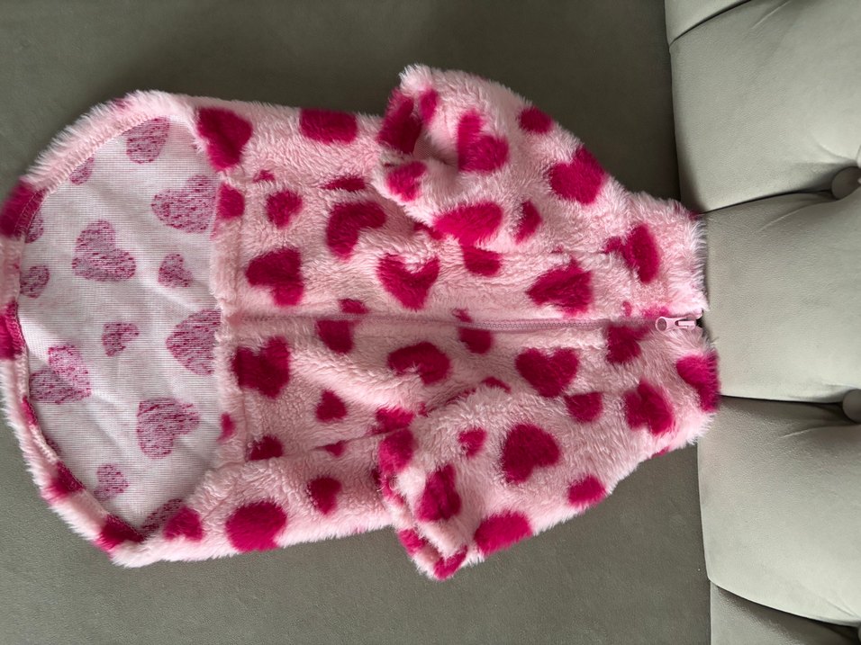 Pembe Kalp Desenli Kürklü Köpek Kıyafeti - Görsel 4
