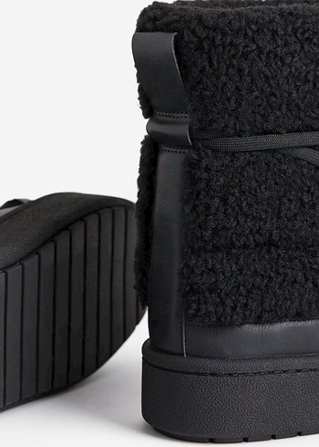 41 Beden H&M peluş bot