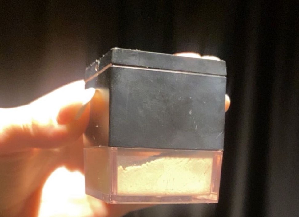 huda beauty pudra peach pie - Görsel 3