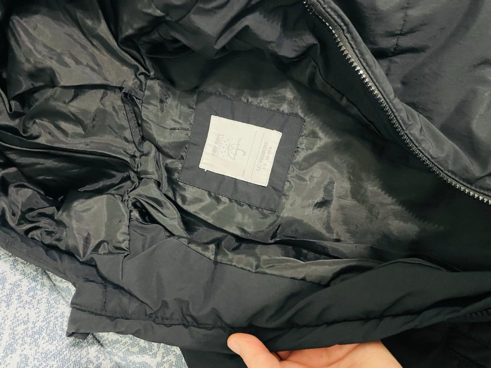 Erkek Çocuk siyah Kapüşonlu Fermuarlı Mont - Görsel 2