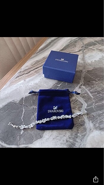 Swarovski bileklik