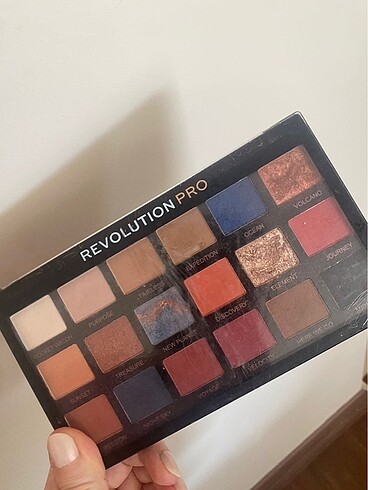  Beden Revolution Pro Far Paleti