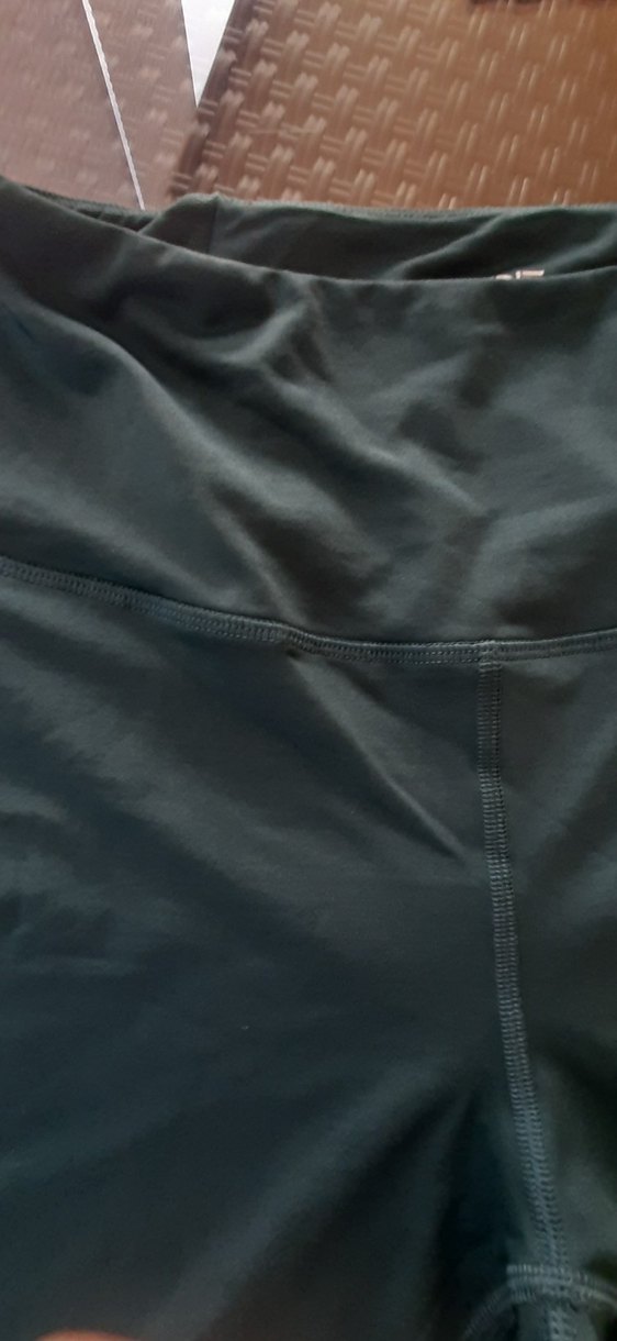 Koyu Yeşil Midi Şort - Görsel 2