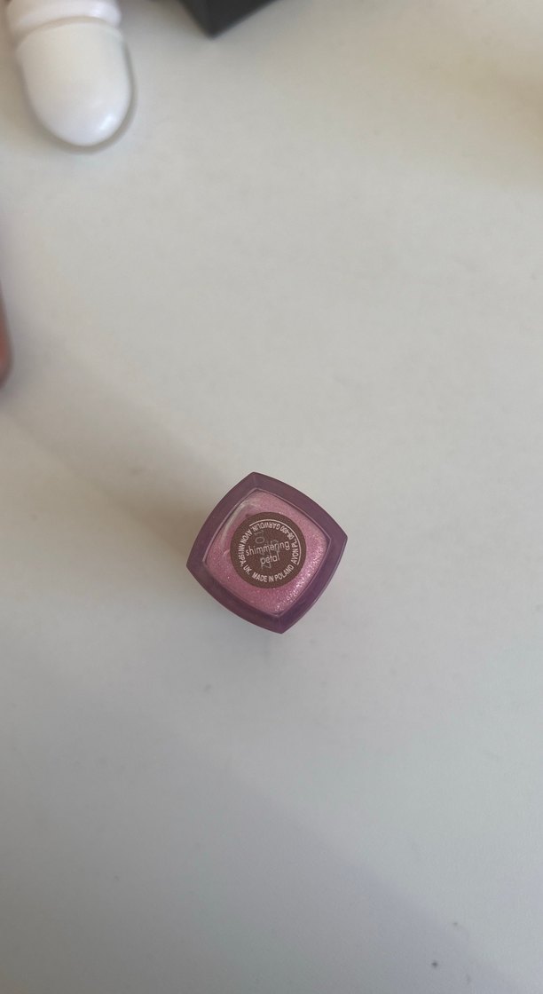 AVON gloss Parlak Pembe Dudak Parlatıcısı lip oil - Görsel 2