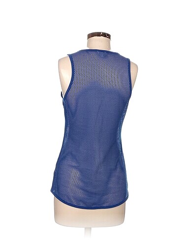 m Beden Koton Bluz %70 İndirimli.