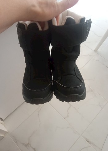 Siyah Erkek Çocuk Botu su geçirmez