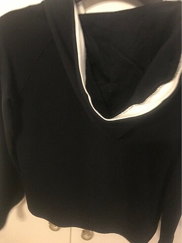 Nike üst