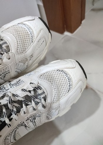 Dior Yılan Desenli Platform Topuklu Beyaz Spor Ayakkabı