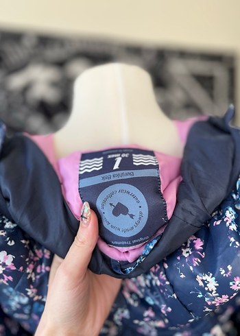 Bershka Çiçek Desenli Kadın Fermuarlı Ceket