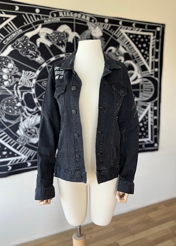 s Beden siyah Renk Düğmeli Siyah Baskılı Kadın Denim Ceket