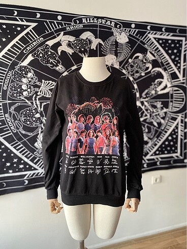 Köstebek Stranger Things Sweatshirt