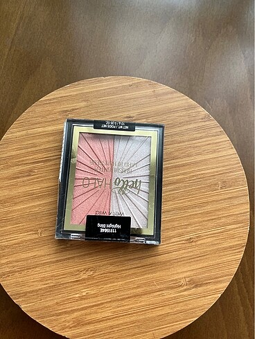 Wet n wild Aydınlatıcı