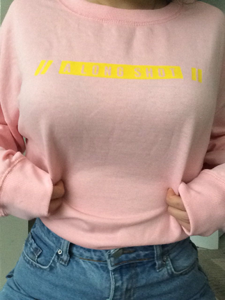 Pull and Bear pull and bear swatshirt