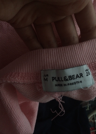 m Beden pembe Renk pull and bear swatshirt