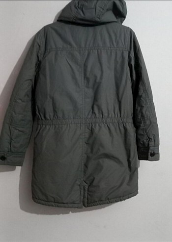 Decathlon: Gri Düğmeli Kadın Parka - Görsel 2