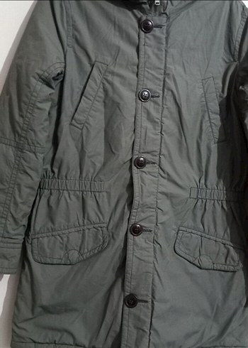 Decathlon: Gri Düğmeli Kadın Parka - Görsel 3