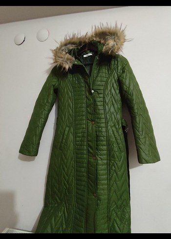 Meri: Kadın Yeşil Uzun Kürklü Kış Kabanı - Görsel 2