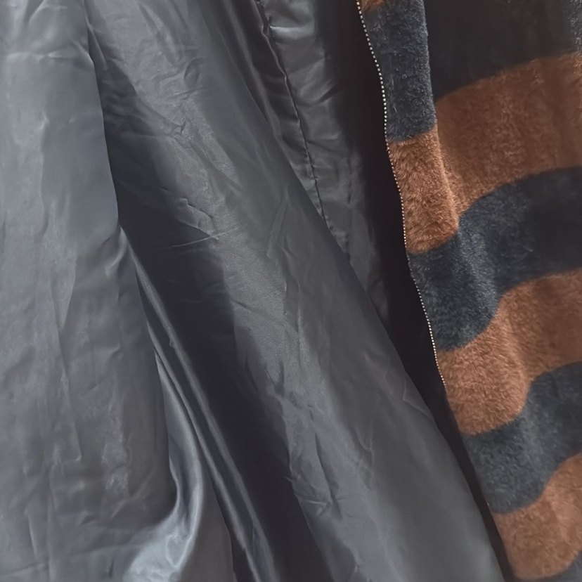 Kahverengi Zebra Desenli Suni Kürk Midi Ceket - Görsel 3