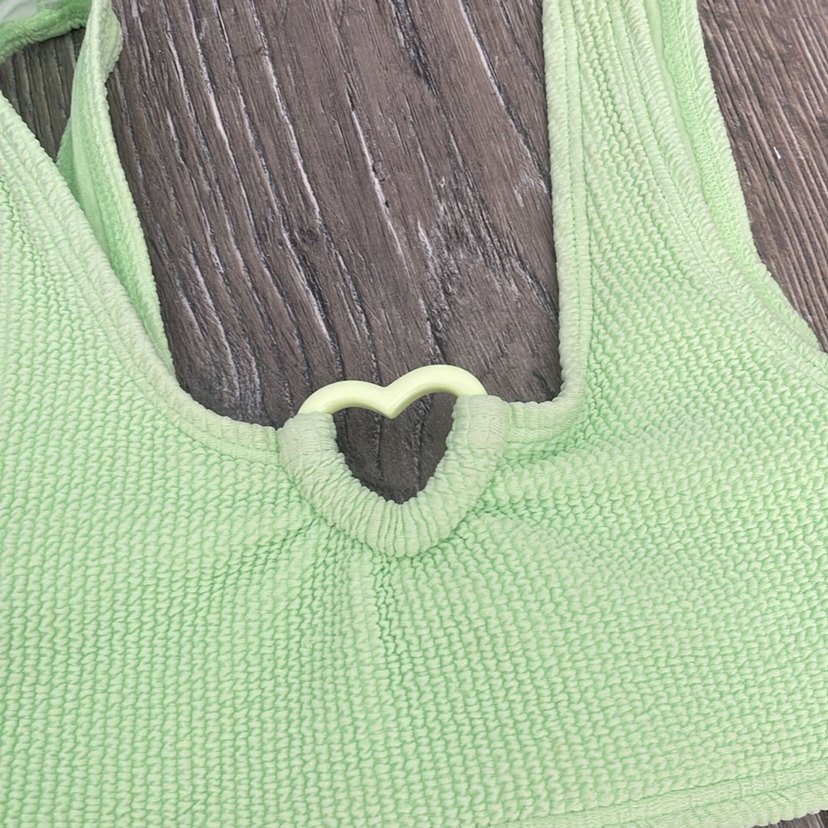 Yeşil Bikini Takımı Kalp Detaylı - Görsel 4