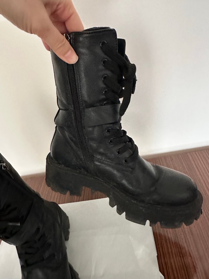 Siyah Deri Platform Topuklu Bağcıklı Bot - Görsel 5