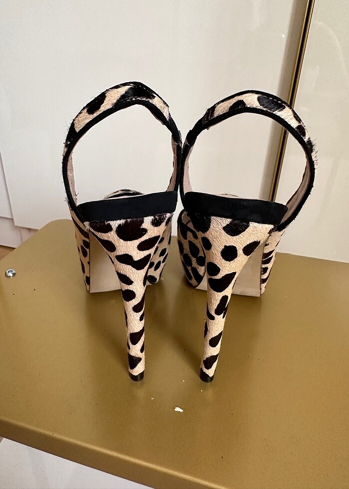 Topuklu ayakkabı - Görsel 5