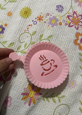 Beden pembe Renk Diger Pembe Pasta Kalıbı