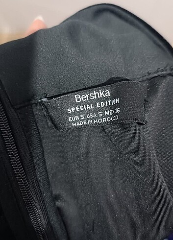 s Beden siyah Renk Bershka Kısa tulum 