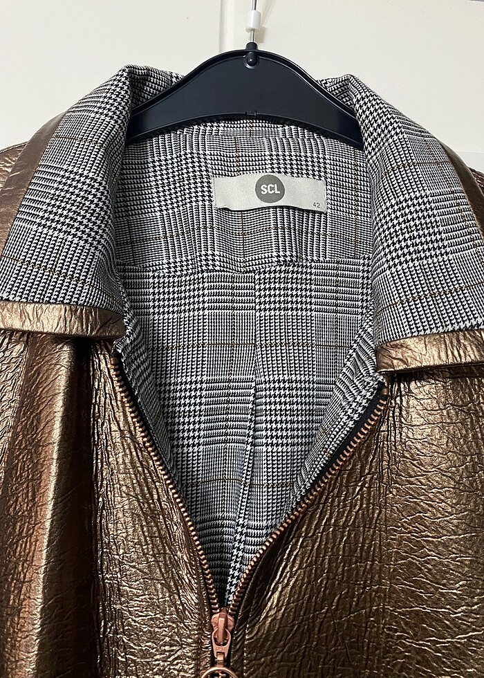 Seçil Parlak Parka - Görsel 5