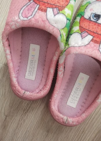 Gezer Kız Çocuk Tavşanlı Ev Terliği - Görsel 4