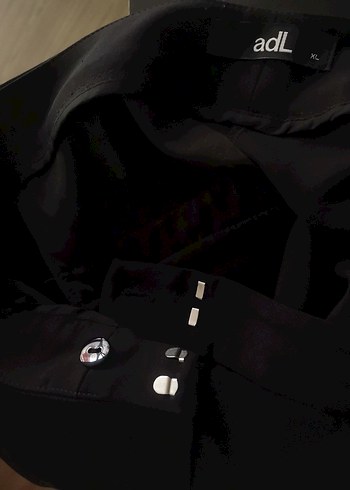 AdL Siyah Yırtmaçlı Cepli Kadın Pantolon - Görsel 4