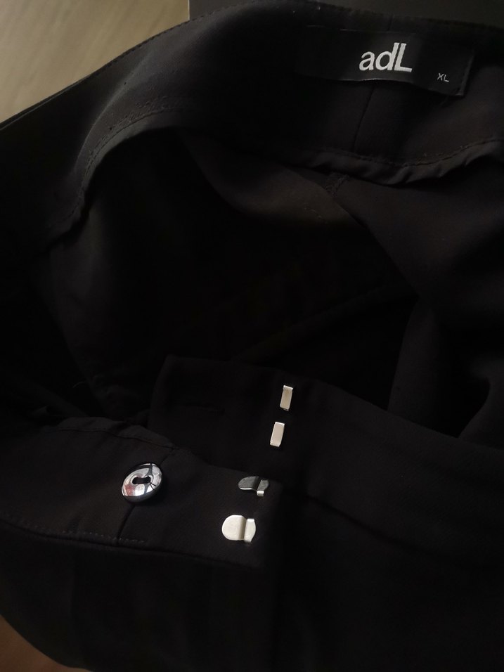 AdL Siyah Yırtmaçlı Cepli Kadın Pantolon - Görsel 4