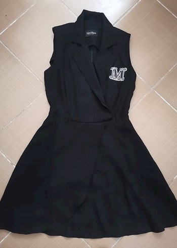 Max Mara Siyah Kolsuz Elbise