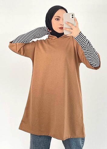 Diğer Lamelif kolu çizgi detaylı kapüşonlu sweat 