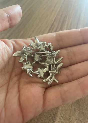 Beden pembe Renk Pembe Payetli Çiçekli Vintage Broş