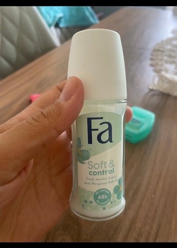 Fa Soft & Control Roll- ıslak deodorant mendil ve diş ipi - Görsel 3