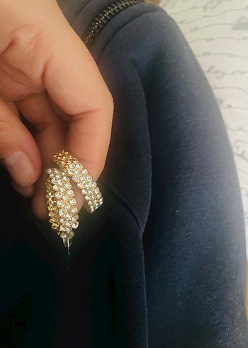 İnci İşlemeli Altın Midi Küpe - Görsel 4