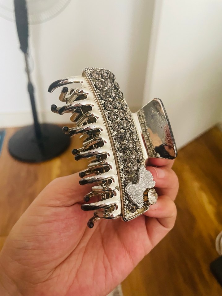 Metal Tokalı Gri Saç Tokası - Görsel 3