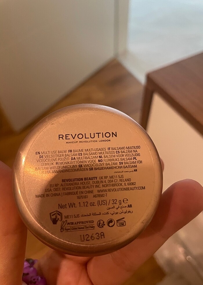 Revolution dudak ve yanak balmı - Görsel 2