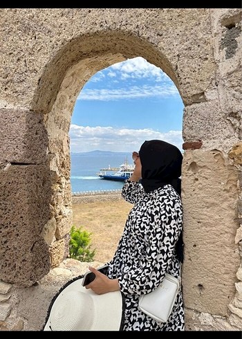 Siyah beyaz elbise - Görsel 3