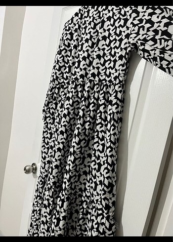 Siyah beyaz elbise - Görsel 8