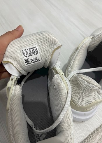 Beyaz Adidas Bağcıklı Kadın Spor Ayakkabısı - Görsel 4