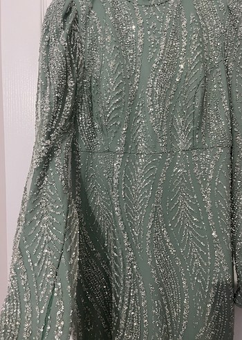 Uzun Kollu Boncuk İşlemeli Yılan Desenli Abiye - Görsel 5