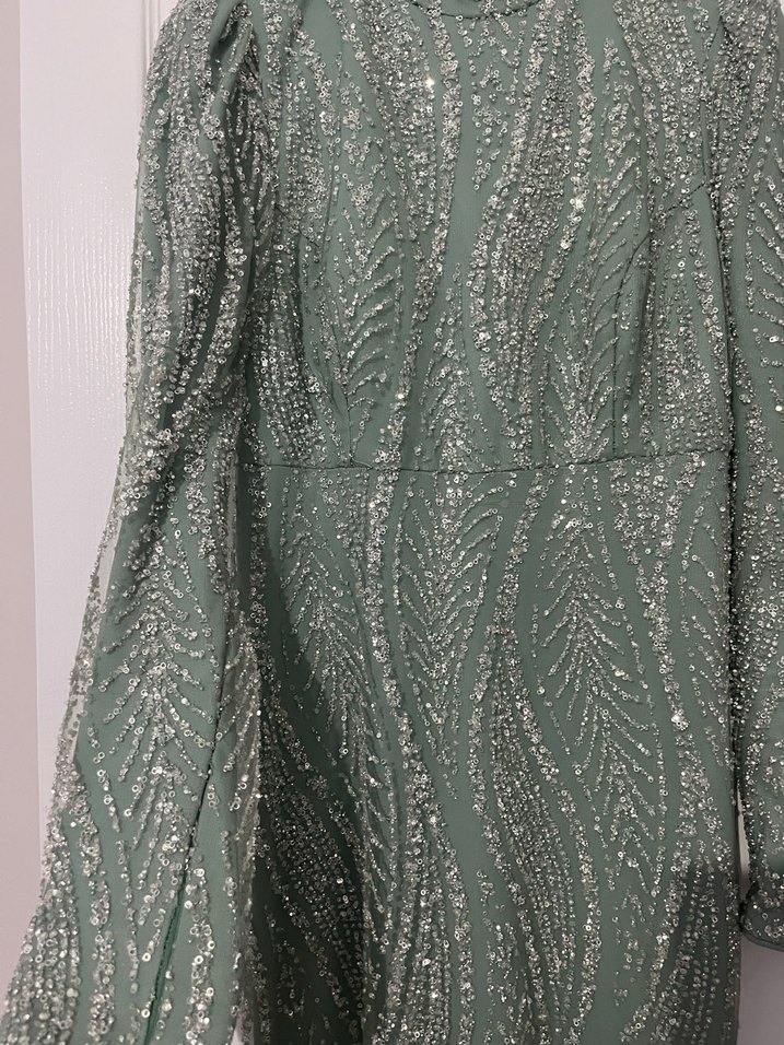 Uzun Kollu Boncuk İşlemeli Yılan Desenli Abiye - Görsel 5