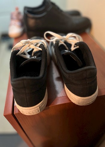 Adidas Siyah Beyaz Bağcıklı Erkek Spor Ayakkabı - Görsel 6