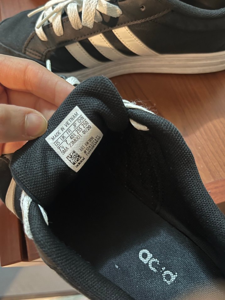 Adidas Siyah Beyaz Bağcıklı Erkek Spor Ayakkabı - Görsel 5