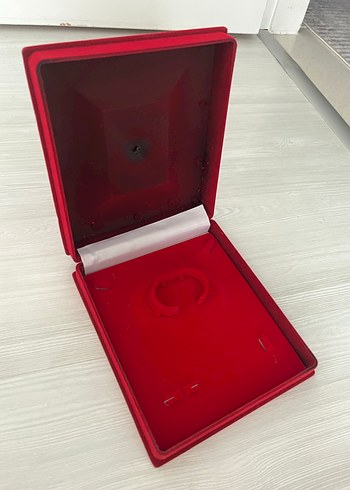 Kırmızı Kalp Desenli takıKutusu - Görsel 3