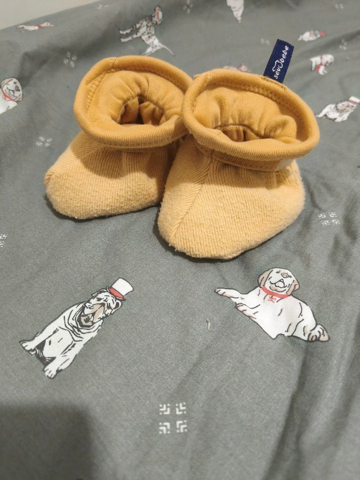 Sevi Bebe Bej Kiraz Çekirdekli Bebek Patik - Görsel 4