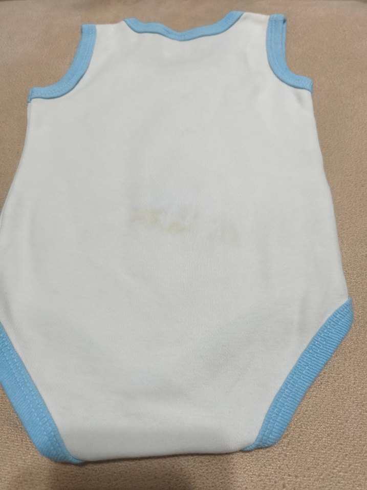 Beyaz Mavi Kenarlı Erkek Bebek Kolsuz Body - Görsel 4